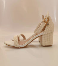 Load image into Gallery viewer, Precious Pearl Off-White