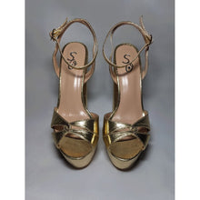 Load image into Gallery viewer, Giselle Gold
