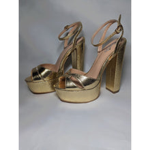 Load image into Gallery viewer, Giselle Gold
